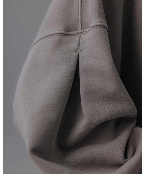 ANGLAN(アングラン)の「Valley Tuck Sweat Balloon Hoodie - Washed Beige(パーカー・メンズ・その他・1/2)」の8枚目の写真