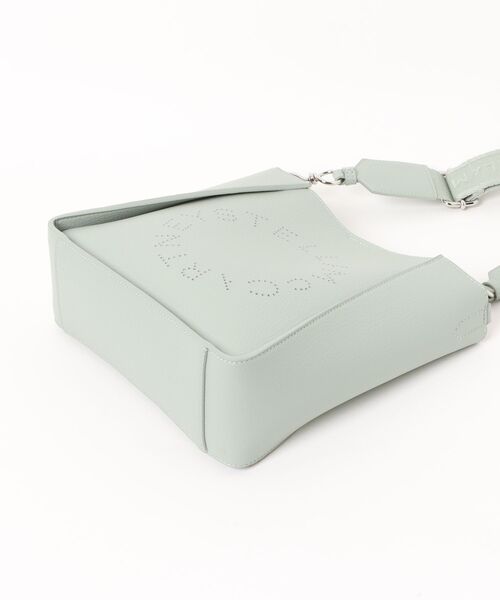 STELLA McCARTNEY（ステラマッカートニー）の「Logo Square Crossbody Bag / ロゴ スクエア クロスボディ バッグ（ショルダーバッグ・レディース・ライトグリーン・ONE SIZE）」の8枚目の写真