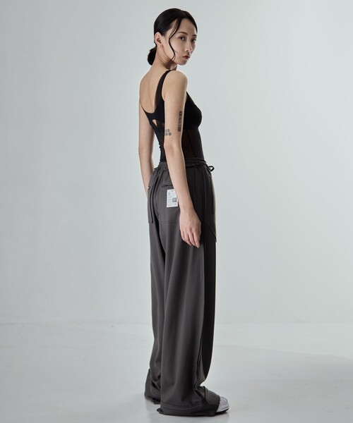 Maison MIHARA YASUHIRO(メゾンミハラヤスヒロ)の「【MIHARA YASUHIRO/ミハラヤスヒロ】INSIDE OUT PANTS/インサイドアウトパンツ(その他パンツ・レディース・ダークグレー/ブラック・36/38)」の16枚目の写真