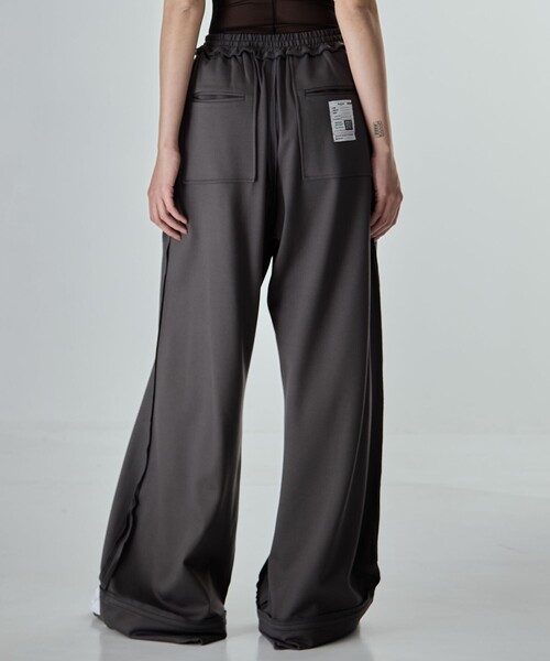 Maison MIHARA YASUHIRO(メゾンミハラヤスヒロ)の「【MIHARA YASUHIRO/ミハラヤスヒロ】INSIDE OUT PANTS/インサイドアウトパンツ(その他パンツ・レディース・ダークグレー/ブラック・36/38)」の19枚目の写真