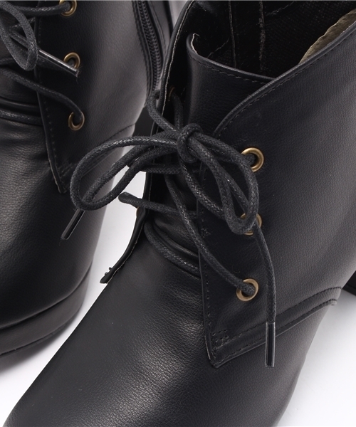 one after another NICE CLAUP（ワンアフターアナザーナイスクラップ）の「【ナイスクラップ】春のレースアップショートブーツ（ブーティ・レディース・ブラック/ライトベージュ/ブラウン・MEDIUM/LARGE/SMALL）」の10枚目の写真