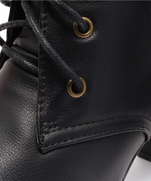 one after another NICE CLAUP（ワンアフターアナザーナイスクラップ）の「【ナイスクラップ】春のレースアップショートブーツ（ブーティ・レディース・ブラック/ライトベージュ/ブラウン・MEDIUM/LARGE/SMALL）」の7枚目の写真