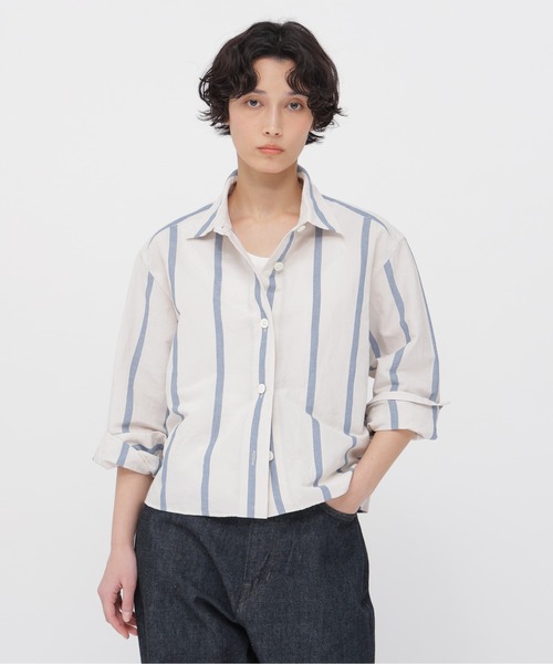 MARGARET HOWELL（マーガレットハウエル）の「BOLD STRIPE COTTON LINEN（シャツ/ブラウス・レディース・ホワイト×ブルー/ネイビー・1/2）」の2枚目の写真