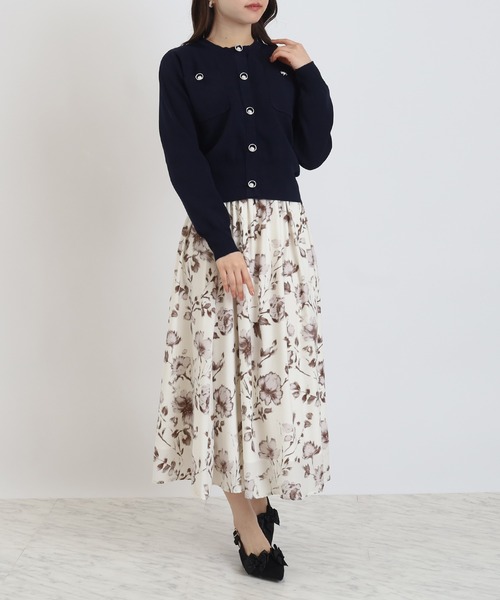 ASTORIA ODIER（アストリアオディール）の「スポンディッシュリングパールカーディガン（カーディガン/ボレロ・レディース・ネイビー/グリーン/ライトグレー/ネイビー×ホワイト・MEDIUM/LARGE）」の19枚目の写真