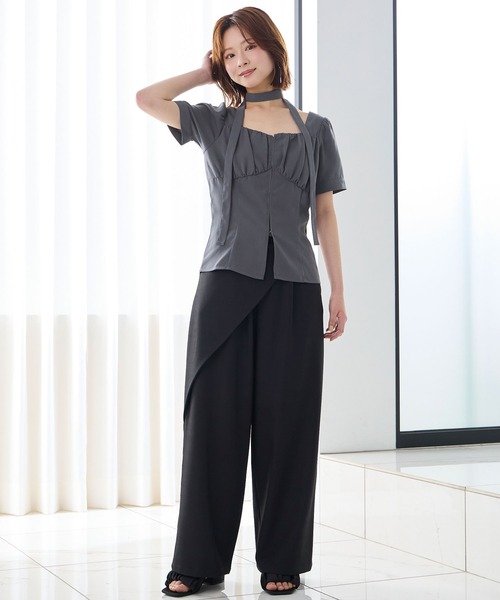 Elishe(エリシェ)の「ラップデザインワイドパンツ(スラックス・レディース・ブラック/アイボリー・0/1)」の3枚目の写真