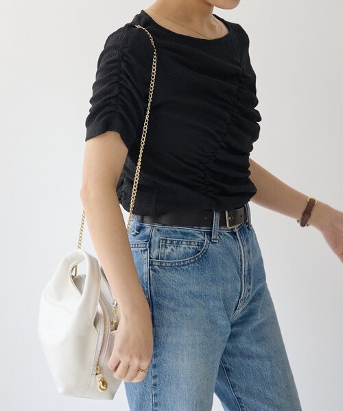 gemeil（ジェムイル）の「シャーリングトップス(IF-330)（Tシャツ/カットソー・レディース・グリーン/ブラック/ベージュ・FREE）」の2枚目の写真
