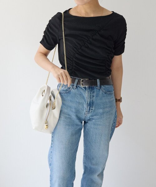 gemeil（ジェムイル）の「シャーリングトップス(IF-330)（Tシャツ/カットソー・レディース・グリーン/ブラック/ベージュ・FREE）」の4枚目の写真