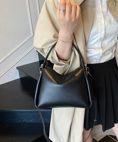 folka(フォルカ)の「2C76-KR 2way レザーライク ミニバッグ(ショルダーバッグ・レディース・ブラック・ONESIZE)」の3枚目の写真