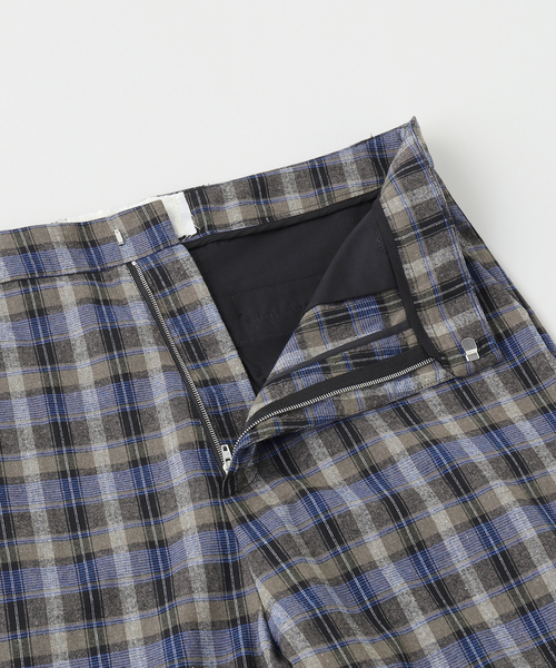 ERL(イーアールエル)の「ERL / イーアールエル UNISEX CHECK SHORTS WOVEN(その他パンツ・メンズ・グレー・SMALL/LARGE/MEDIUM)」の3枚目の写真