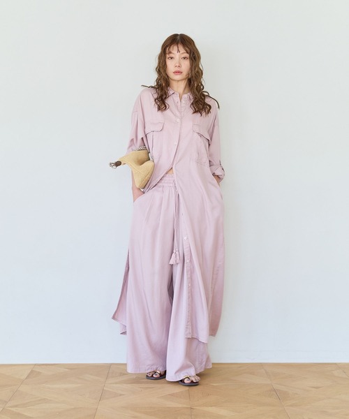 BAYFLOW（ベイフロー）の「[さらりとした肌触り]テンセル(TM)シャツワンピース（ワンピース・レディース・ネイビー/キャメル/ピンク/カーキ・MEDIUM/SMALL）」の4枚目の写真