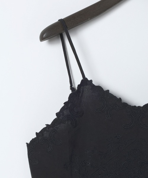 eL(エル)の「【eL】Made in India Embroidery Cami/645532(キャミソール・レディース・オフホワイト/ブラック・FREE)」の16枚目の写真
