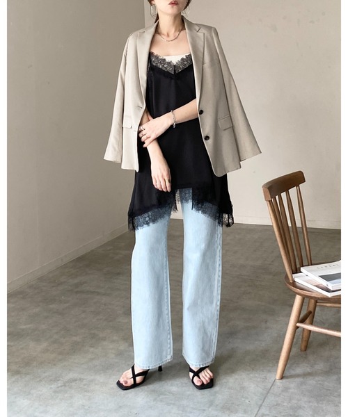 She's Closet(シーズクローゼット)の「アシンメトリー ヘム ロング丈 サテンレースキャミソール チュニック(キャミソール・レディース・アイボリー/ベージュ/ブラック・FREE)」の6枚目の写真