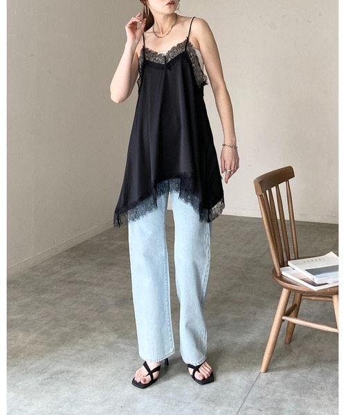 She's Closet(シーズクローゼット)の「アシンメトリー ヘム ロング丈 サテンレースキャミソール チュニック(キャミソール・レディース・アイボリー/ベージュ/ブラック・FREE)」の18枚目の写真