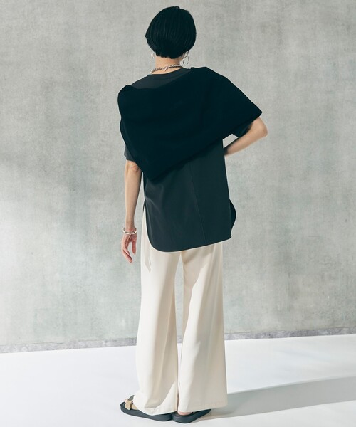 UNFILO（アンフィーロ）の「BEAUTY FORM-T cotton フォルムTシャツ（Tシャツ/カットソー・レディース・グレー系/ブラック系/ベージュ系/ホワイト系・MEDIUM/LARGE/SMALL）」の18枚目の写真