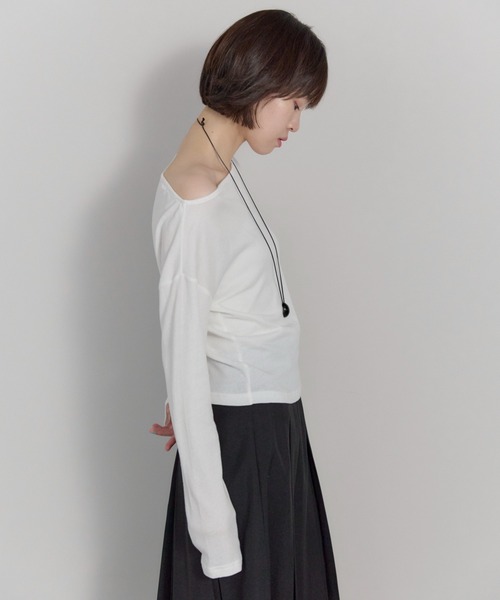 leimn(レイムン)の「オフショルシアースウェット(Tシャツ/カットソー・レディース・ホワイト/ブラック/チャコールグレー・FREE)」の9枚目の写真