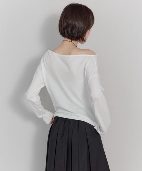 leimn(レイムン)の「オフショルシアースウェット(Tシャツ/カットソー・レディース・ホワイト/ブラック/チャコールグレー・FREE)」の12枚目の写真