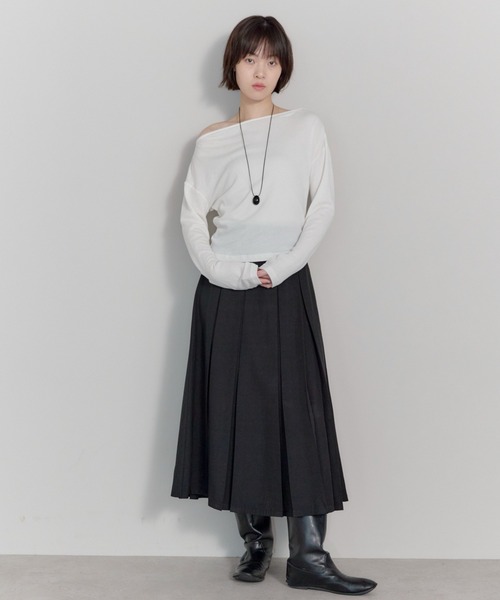 leimn(レイムン)の「オフショルシアースウェット(Tシャツ/カットソー・レディース・ホワイト/ブラック/チャコールグレー・FREE)」の14枚目の写真