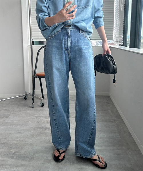 Lee（リー）の「LEE/リー SLOBE別注 カーブデニム　LL8030（デニムパンツ・レディース・スカイブルー/ブルー・38/36/34）」の2枚目の写真