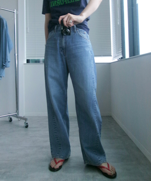 Lee（リー）の「LEE/リー SLOBE別注 カーブデニム　LL8030（デニムパンツ・レディース・スカイブルー/ブルー・38/36/34）」の19枚目の写真