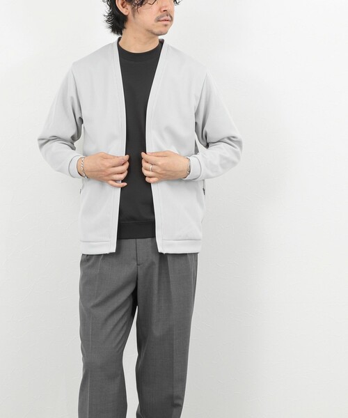 NOLLEY’S（ノーリーズ）の「針抜きジャージ ボタンレスカーディガン 26SS（カーディガン/ボレロ・メンズ・グレイッシュベージュ/マスタード/ネイビー・M/L/XL）」の21枚目の写真