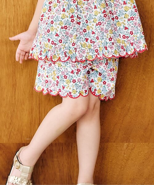 apres les cours（アプレレクール）の「フラワースカラップショートパンツ（その他パンツ・キッズ・ブラック/レインボー/ラベンダー・80/90/100/110/120/130/140）」の3枚目の写真