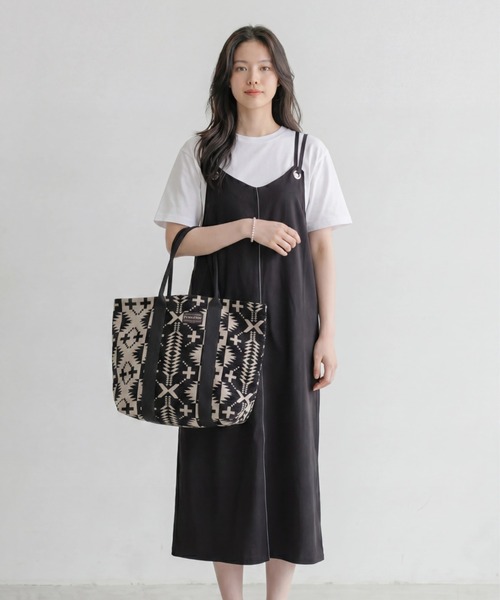 PENDLETON(ペンドルトン)の「【PE3】【PENDLETON/ペンドルトン】GOBELINS LARGE TOTE BAG Native Pattern Big Tote PDT-000-261009(トートバッグ・メンズ・ブルー/ブラック・FREE)」の4枚目の写真