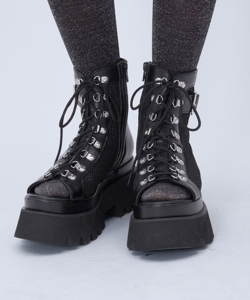 HARE（ハレ）の「サイドベルトメッシュレースアップブーサン(HARE)（サンダル・レディース・ブラック/シルバー/ブラック系その他・MEDIUM/LARGE/SMALL）」の17枚目の写真