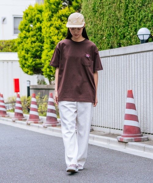 BEN DAVIS（ベンデイビス）の「【BEN DAVIS/ベンデイビス】 【ガシガシ着れるタフ生地】ポケT 洗い加工で目が詰まった厚手ボディ ドライな肌触り ヘビーウェイト（Tシャツ/カットソー・メンズ・ブラウン/ホワイト/ブラック/ダークグリーン/チャコールグレー・LARGE/MEDIUM/X-LARGE/SMALL）」の6枚目の写真