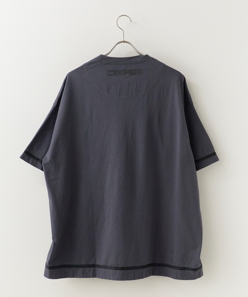 FACETASM(ファセッタズム)の「FACETASM/ファセッタズム サイドジップ 配色ラインテープ TEE 2026年春夏(Tシャツ/カットソー・メンズ・ホワイト/チャコールグレー/ブラウン・5)」の18枚目の写真