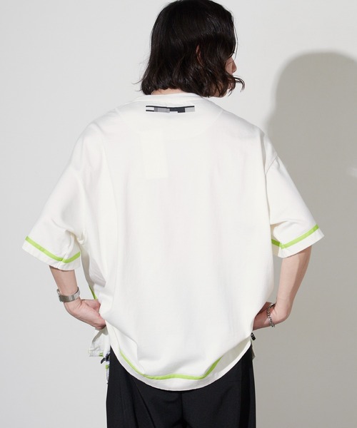 FACETASM(ファセッタズム)の「FACETASM/ファセッタズム サイドジップ 配色ラインテープ TEE 2026年春夏(Tシャツ/カットソー・メンズ・ホワイト/チャコールグレー/ブラウン・5)」の9枚目の写真