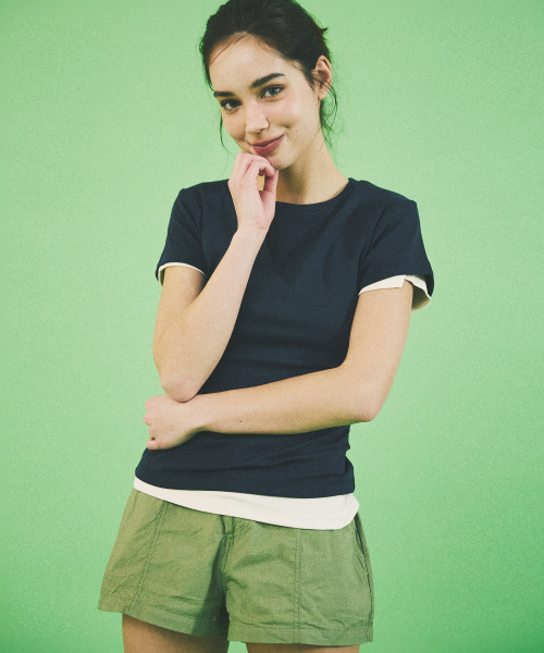A.R.U(エイアールユー)の「ESSENTIAL TEE(Tシャツ/カットソー・レディース・アイボリー/ブラック/Beige/ネイビー/PINK・SMALL/MEDIUM)」の14枚目の写真