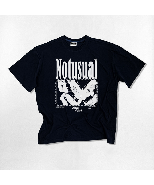 NOTUSUAL(ノットユージュアル)の「バタフライオーバーサイズ半袖Tシャツ4色(Tシャツ/カットソー・レディース・ネイビー/ホワイト/ブラック/ホワイト×グレー・SMALL/MEDIUM/LARGE/X-LARGE)」の4枚目の写真