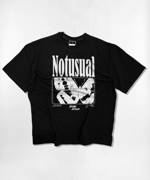 NOTUSUAL(ノットユージュアル)の「バタフライオーバーサイズ半袖Tシャツ4色(Tシャツ/カットソー・レディース・ネイビー/ホワイト/ブラック/ホワイト×グレー・SMALL/MEDIUM/LARGE/X-LARGE)」の6枚目の写真