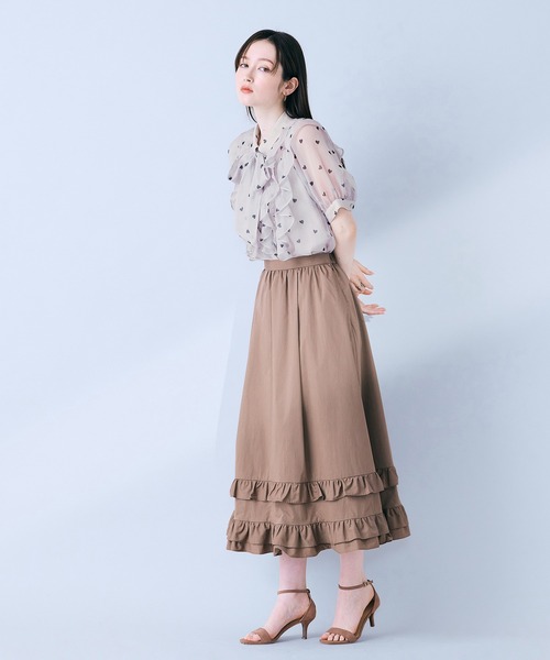 Audie a Muses（オーディアミューズ）の「【モデル美香着用】裾ギャザーフリル付きスカート（スカート・レディース・ブラウン/ブラック・36/38/42）」の8枚目の写真