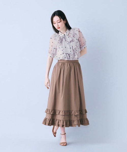 Audie a Muses（オーディアミューズ）の「【モデル美香着用】裾ギャザーフリル付きスカート（スカート・レディース・ブラウン/ブラック・36/38/42）」の13枚目の写真