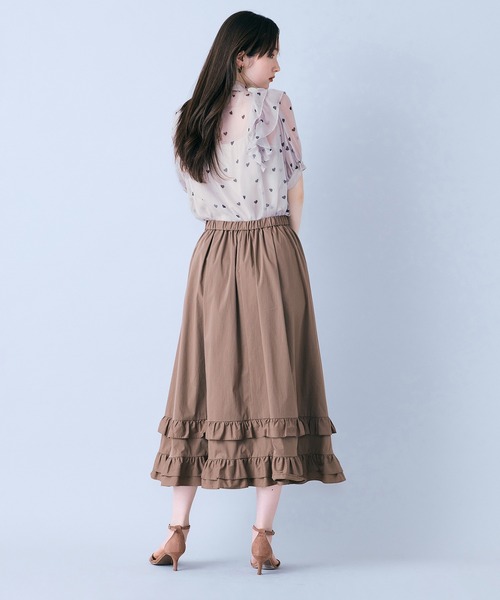 Audie a Muses（オーディアミューズ）の「【モデル美香着用】裾ギャザーフリル付きスカート（スカート・レディース・ブラウン/ブラック・36/38/42）」の14枚目の写真