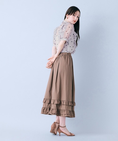 Audie a Muses（オーディアミューズ）の「【モデル美香着用】裾ギャザーフリル付きスカート（スカート・レディース・ブラウン/ブラック・36/38/42）」の15枚目の写真