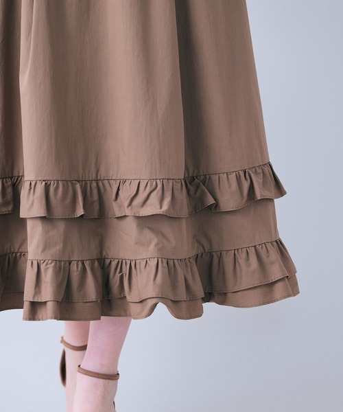 Audie a Muses（オーディアミューズ）の「【モデル美香着用】裾ギャザーフリル付きスカート（スカート・レディース・ブラウン/ブラック・36/38/42）」の18枚目の写真