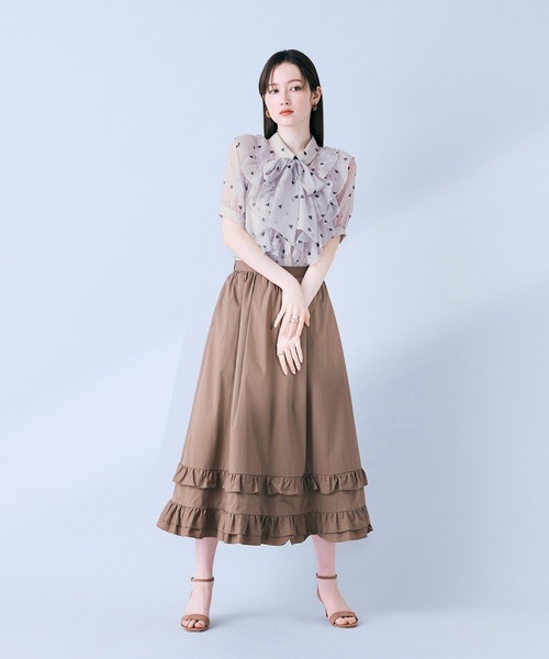 Audie a Muses（オーディアミューズ）の「【モデル美香着用】裾ギャザーフリル付きスカート（スカート・レディース・ブラウン/ブラック・36/38/42）」の4枚目の写真
