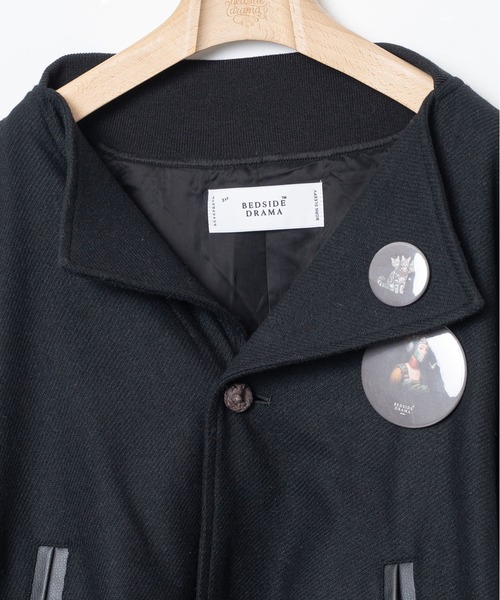BEDSIDEDRAMA(ベットサイドドラマ)の「Dreamin' Mix Poncho Short Coat(MA-1・レディース・カーキ/ブラック・2/1)」の17枚目の写真