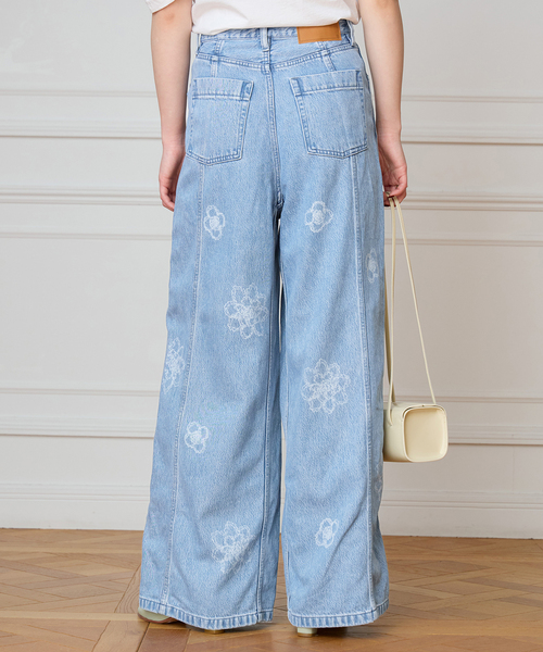 IENA LA BOUCLE(イエナラブークル)の「IENA LA BOUCLE フラワーソフトデニムシルエットパンツ(デニムパンツ・レディース・サックスブルー・38/36/34/40)」の5枚目の写真