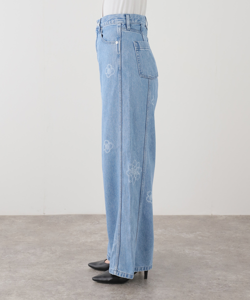 IENA LA BOUCLE(イエナラブークル)の「IENA LA BOUCLE フラワーソフトデニムシルエットパンツ(デニムパンツ・レディース・サックスブルー・38/36/34/40)」の13枚目の写真