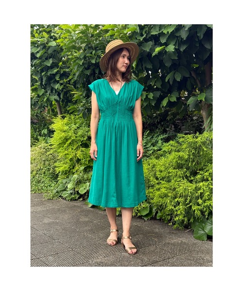 BANANA REPUBLIC FACTORY STORE(バナナリパブリック ファクトリーストア)の「BANANA REPUBLIC FACTORY STORE リネンブレンドピンタックウエストミディワンピース(ワンピース・レディース・エメラルド/ブラウン・0/2/4/6/8)」の6枚目の写真