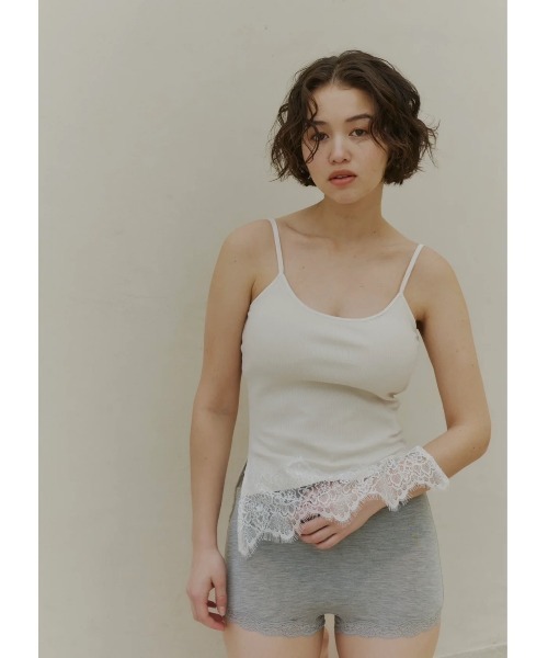NOTREemor(ノートルエモア)の「soft fit lace camisole(キャミソール・レディース・アイボリー・MEDIUM/SMALL)」の5枚目の写真