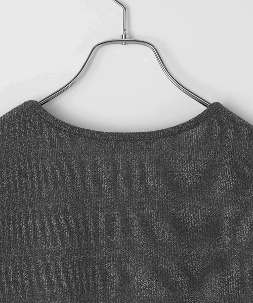 PAGEBOY（ページボーイ）の「ラメテレココンパクトT（Tシャツ/カットソー・レディース・シルバー/オフホワイト・MEDIUM/SMALL）」の19枚目の写真