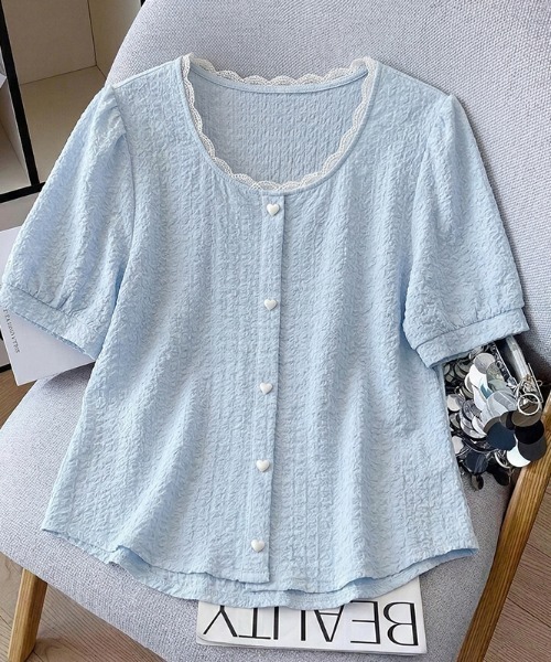 LUCPY(ラクピー)の「ハートボタンリブニットトップス(その他トップス・レディース・パープル/ブルー・XXX-LARGE/XX-LARGE/X-LARGE/LARGE)」の1枚目の写真