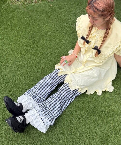 w closet(ダブルクローゼット)の「【Am企画】【リバイバルアイテム/EC限定カラー】ふりふりギンガムチェックパンツ(その他パンツ・レディース・レッド/ピンク/ブルー/グリーン・SMALL/MEDIUM)」の8枚目の写真
