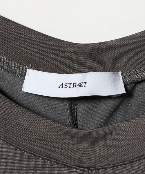 ASTRAET（アストラット）の「＜ASTRAET ＞バックギャザー ノースリーブカットソー（Tシャツ/カットソー・レディース・ブラック/グレー系・FREE）」の16枚目の写真