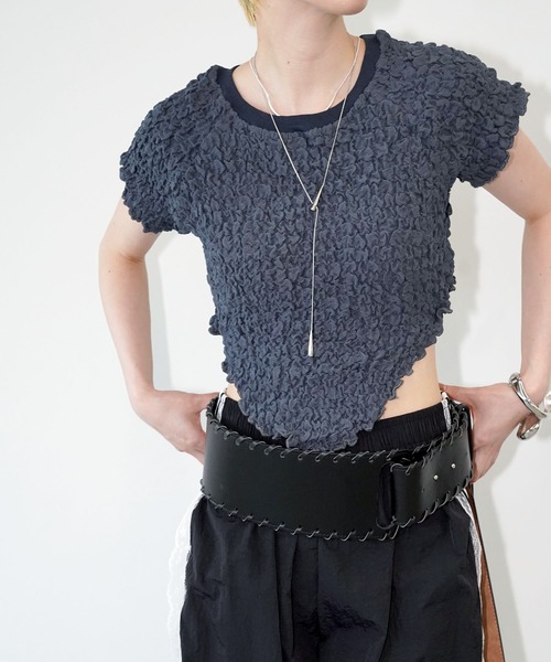 chuclla(チュクラ)の「シャーリングショートトップス chw26s299(Tシャツ/カットソー・レディース・ネイビー/アイボリー・FREE)」の2枚目の写真