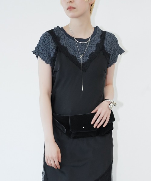 chuclla(チュクラ)の「シャーリングショートトップス chw26s299(Tシャツ/カットソー・レディース・ネイビー/アイボリー・FREE)」の8枚目の写真